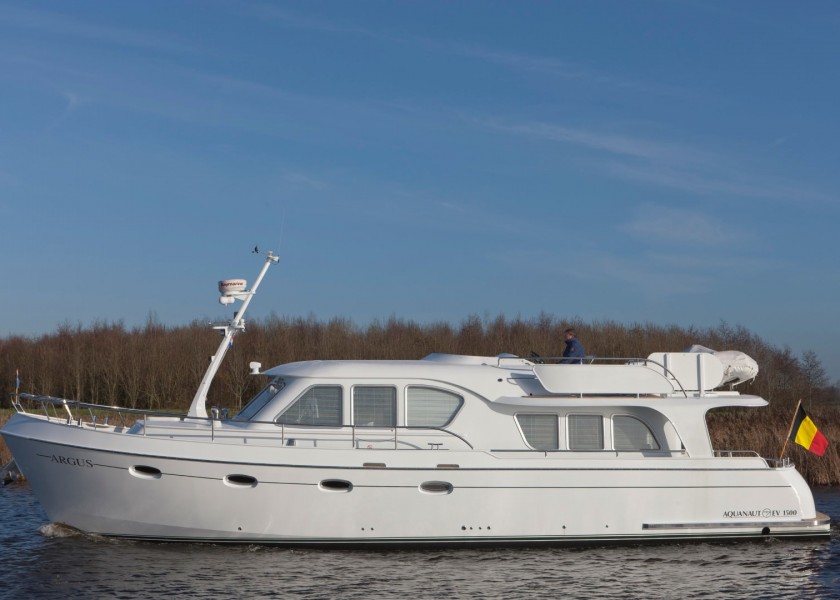 Aquanaut EV 1500 II