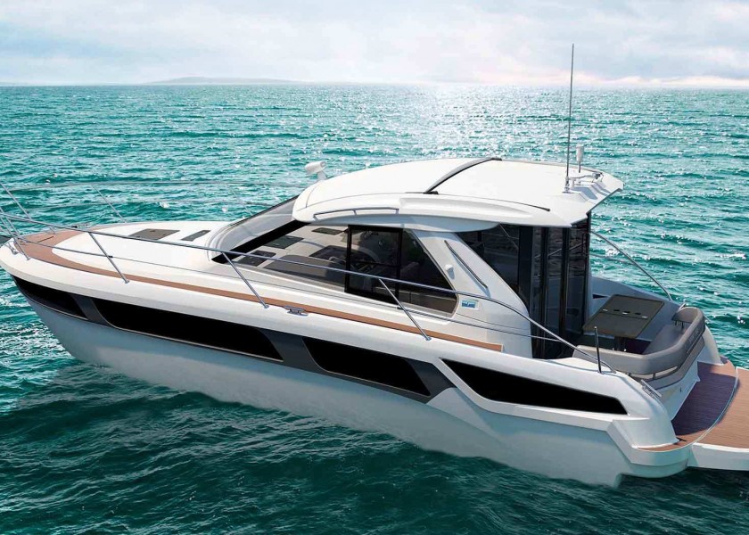 Bavaria New Sport 360 Coupe