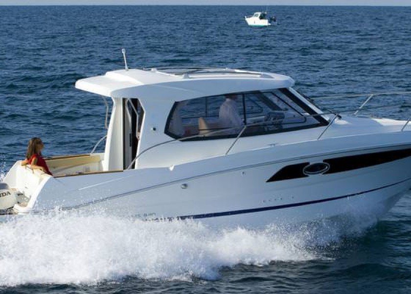 Beneteau Antares 8.80