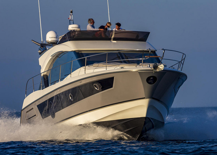 Beneteau Monte Carlo 52