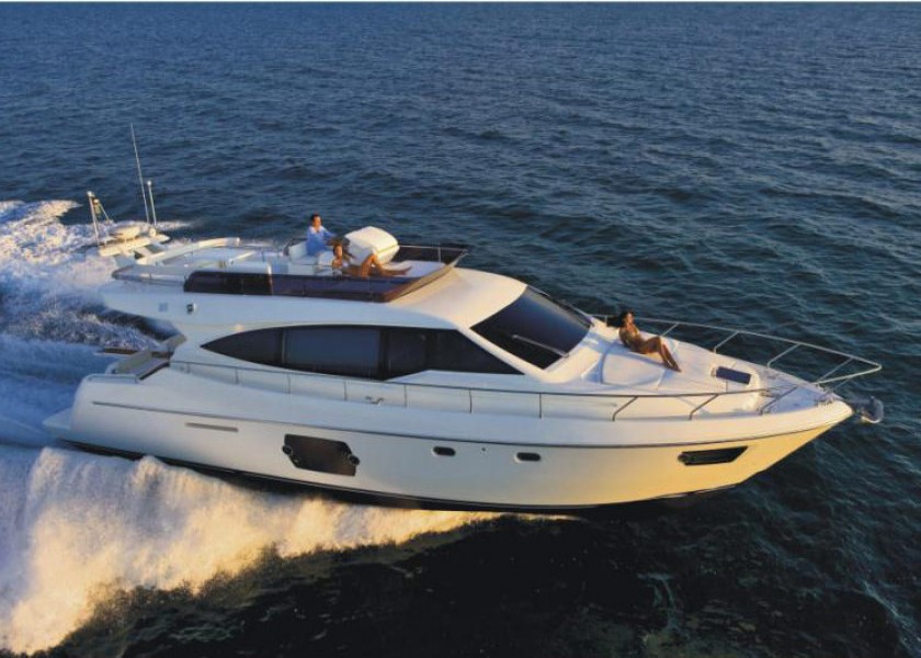 Ferretti 530