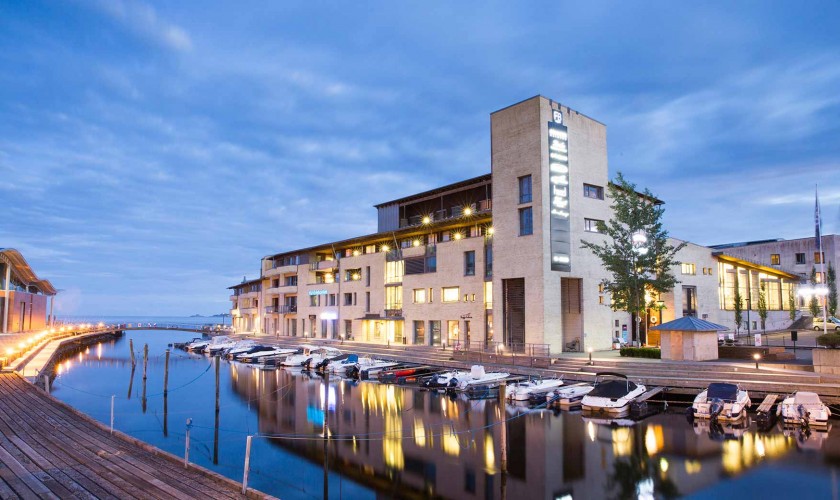 Fritz&oslash;e Brygge