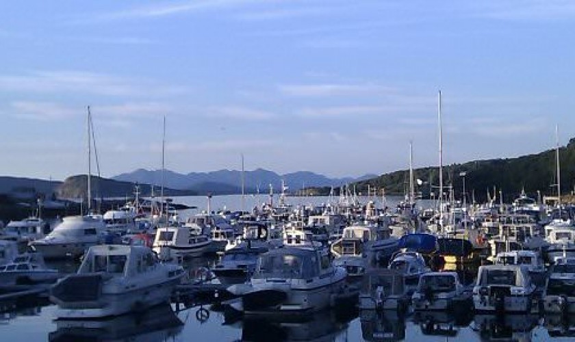 Harstad B&aring;tforening