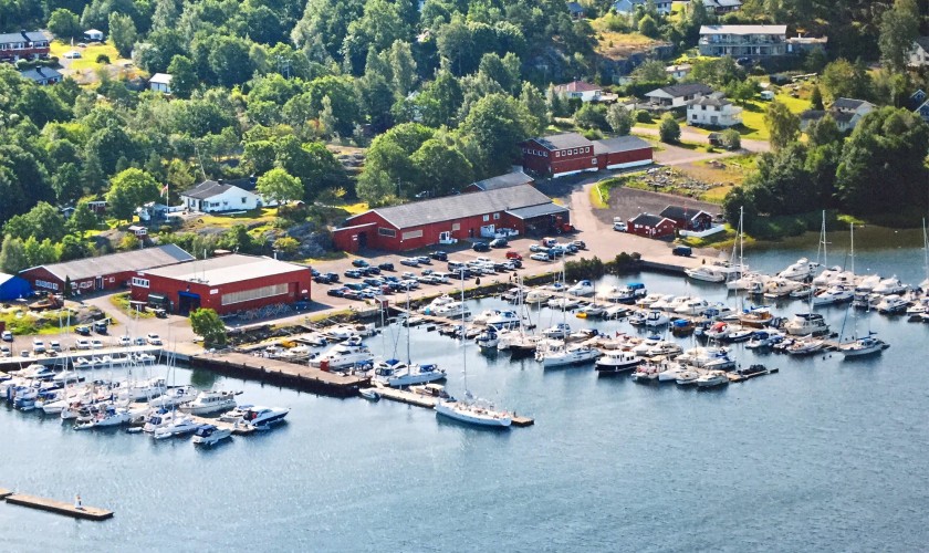 M&aring;ger&oslash; Marina, Tj&oslash;me