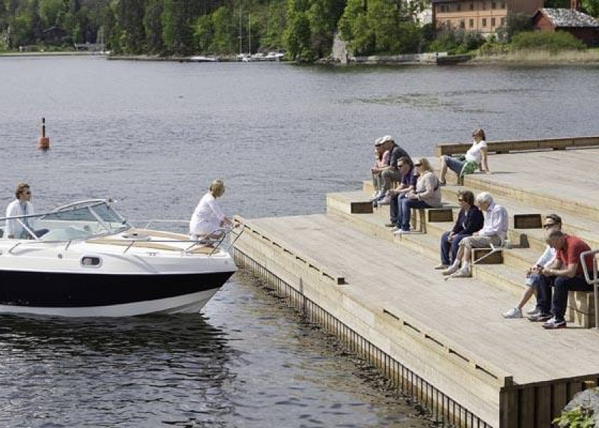 Oceanmaster 660 Cabin