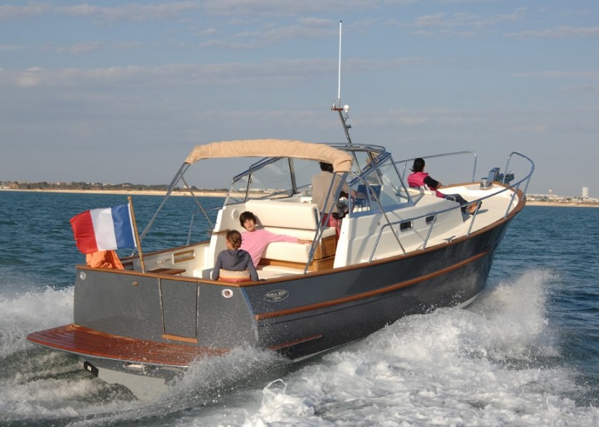 Rhea 850 Open